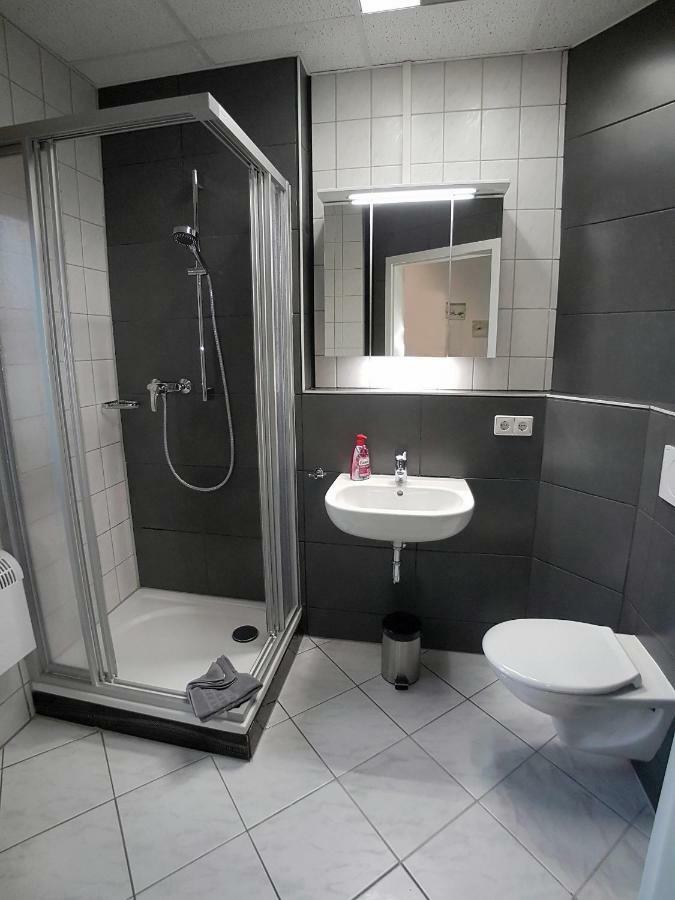 Boardinghouse Sinsheim Zentral Am Burgplatzホステル エクステリア 写真